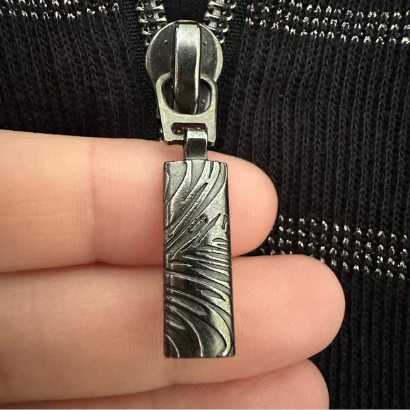 Tommy Bahama women XL Quarter Zip Top Long Sleeve Black Metallic Casual Preppy - Picture 2 of 12